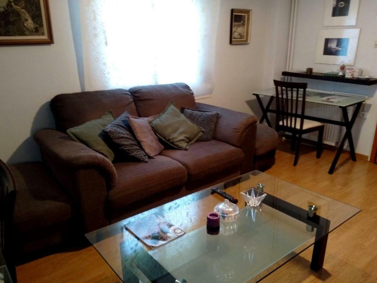 Awesome Home 3' From Metro Athén Kültér fotó